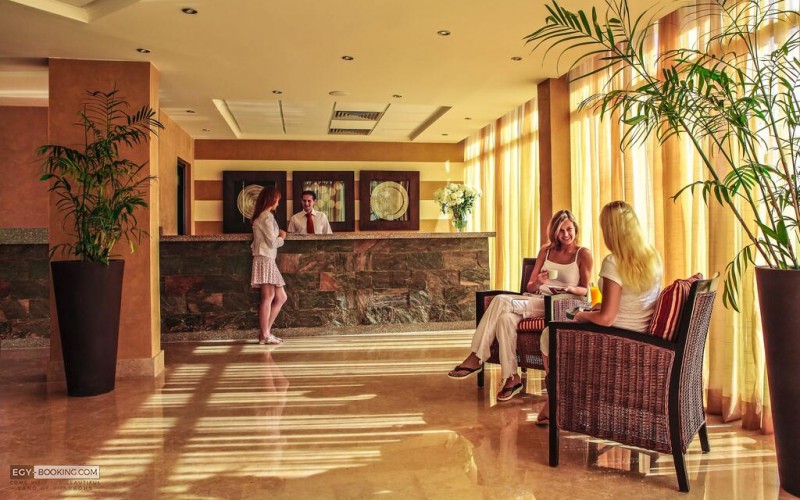Solymar Ivory Suites