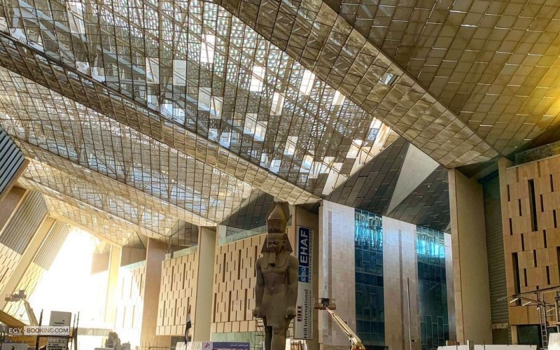 Cinematic footage of the Grand Egyptian Museum "as you have never seen it before". Soon we will dazzle the world !!