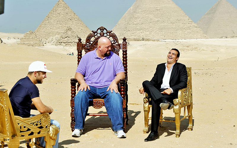 "Big Show" expresses his happiness for his visit to Cairo ... and thanks the "wonderful" audience
