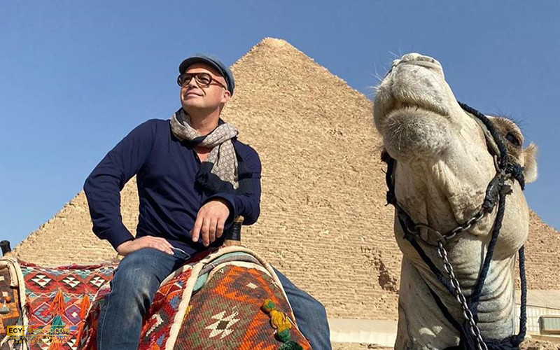 International American Actor Billy Zain, Star of Titanic, Visits The Pyramids.