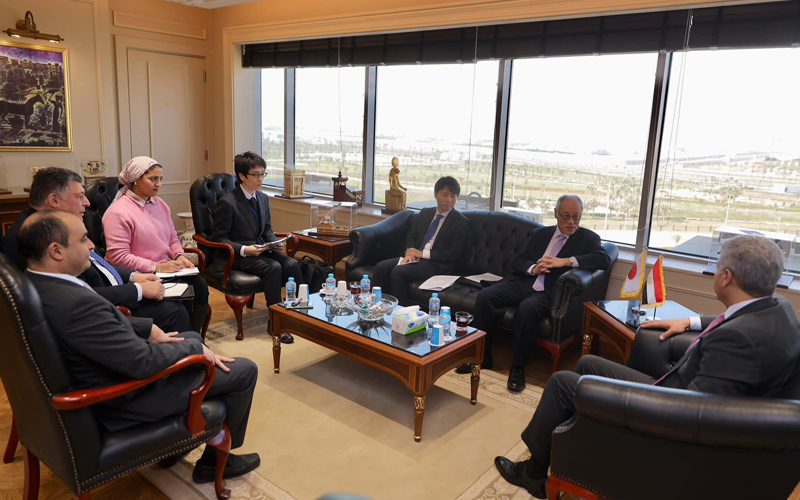 وزير السياحة والآثار يستقبل السفير  الياباني بالقاهرة