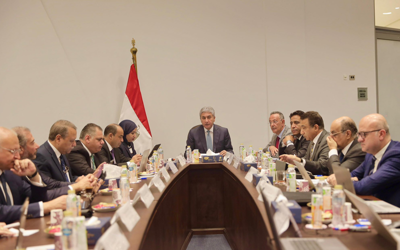 وزير السياحة والآثار يترأس اجتماع مجلس إدارة هيئة المتحف المصري الكبير