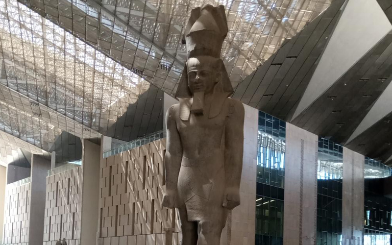 خبير سياحي: المتحف المصري الكبير نقطة جذب كبيرة.. العالم ينتظر الافتتاح