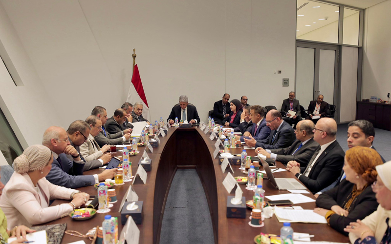 وزير السياحة والآثار يترأس اجتماع مجلس إدارة هيئة المتحف المصري الكبير