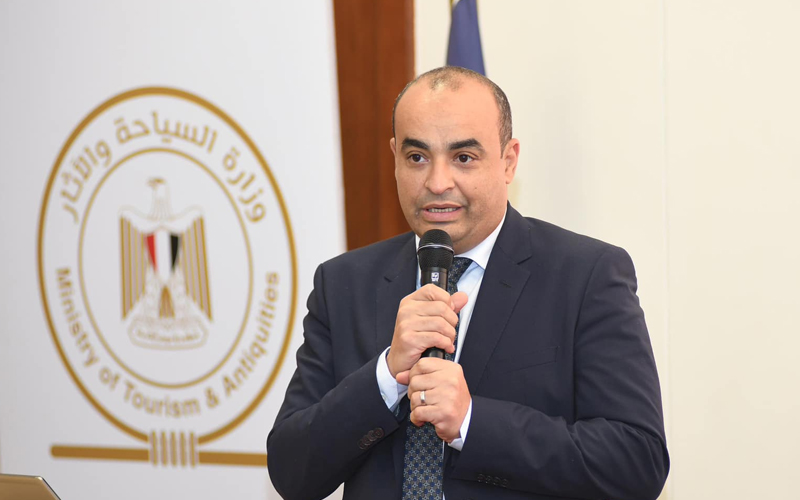 ورشة عمل لقيادات قطاعيّ الآثار المصرية واليونانية والرومانية، والآثار الإسلامية والقبطية واليهودية لبحث آليات العمل خلال الفترة المقبلة