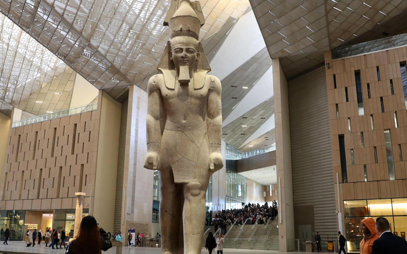 وزير السياحة والآثار يثمن على فوز المتحف بهذه الجائزة مما يعزز من مكانته عالمياً ويُسلط الضوء على تصميمه المعماري المتميز