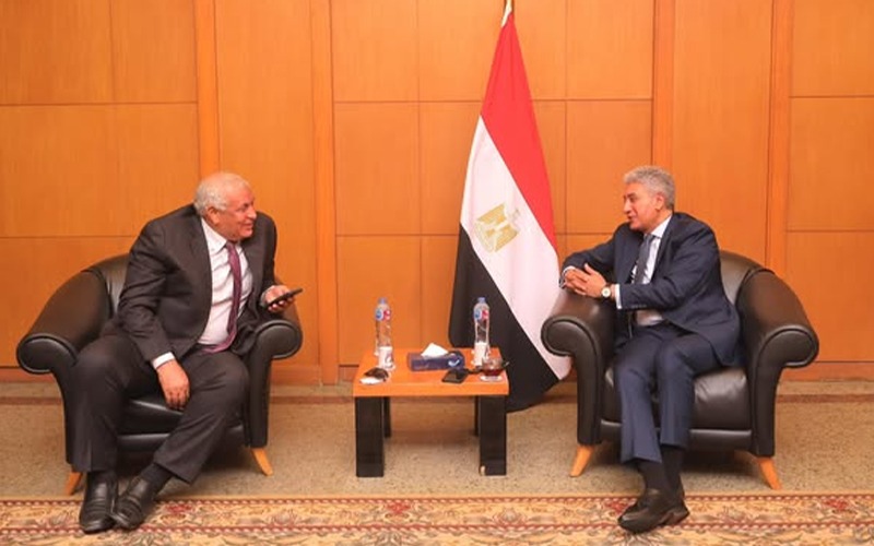 وزير السياحة والآثار يلتقي محافظ الوادي الجديد لتعزيز سبل التعاون المشترك وتنشيط الحركة السياحية بالمحافظة