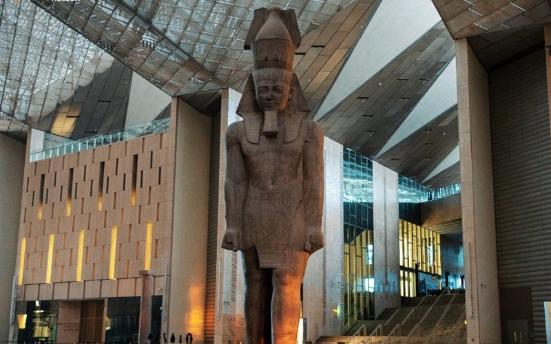 نقيب العاملين بالسياحة: المتحف المصرى الكبير مشروع القرن