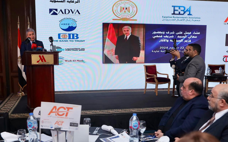 وزير السياحة: مخطط استراتيجى للمنطقة الممتدة من مطار سفنكس وحتى سقارة